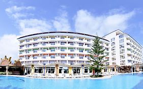 First Class Hotel
